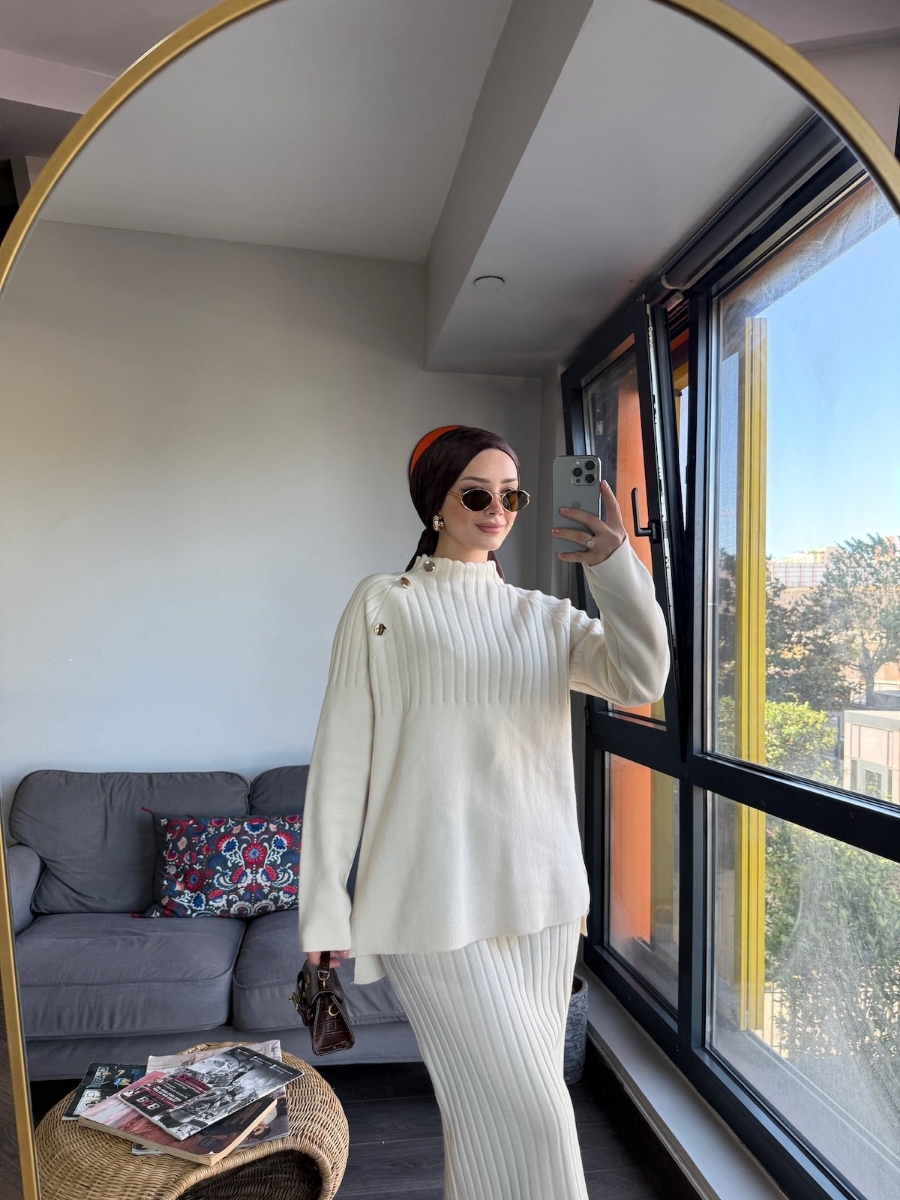 Punto Etekli Tesettür İkili Triko Takım - Ekru