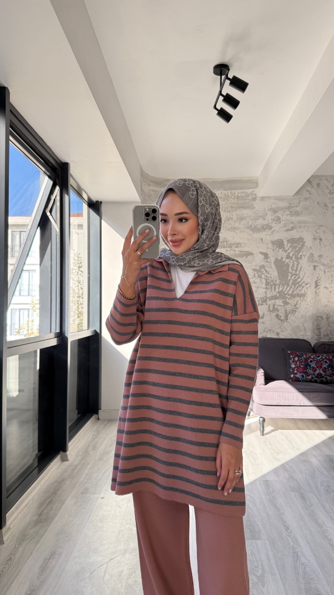 Thin Çizgili Tesettür Triko İkili Takım - Gül