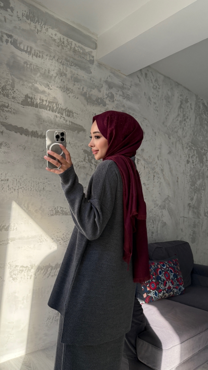 Şık Etekli Tesettür Takım - Antrasit