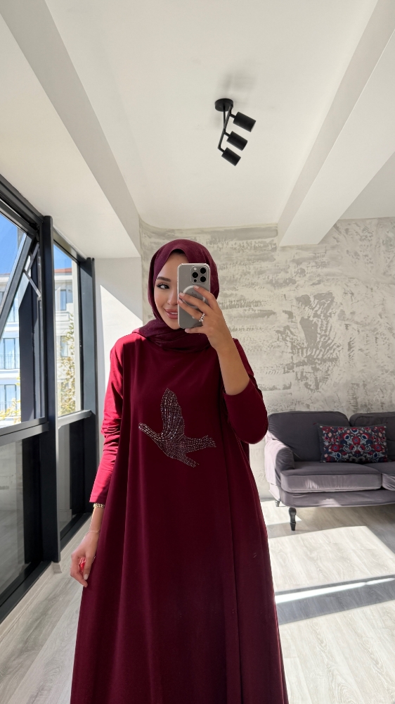 Taşlı Kuş Desenli Penye Tesettür Elbise - Bordo