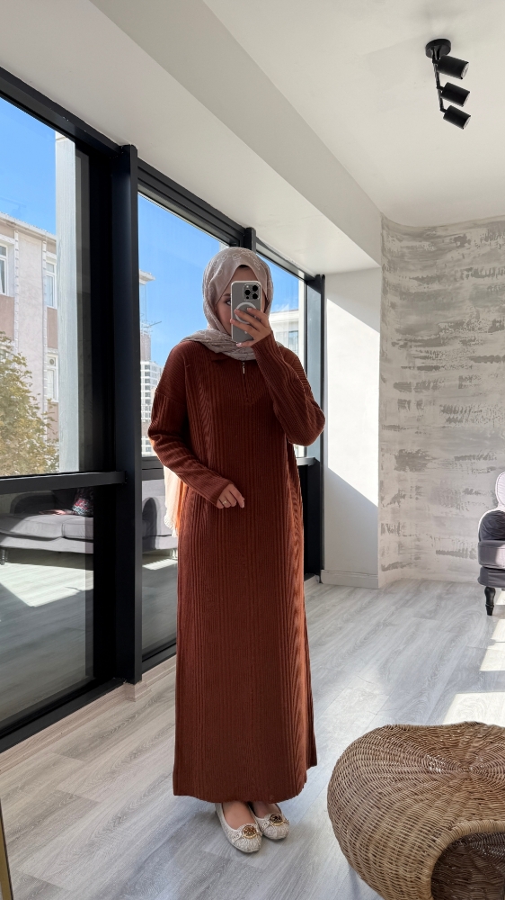 Fermuarlı Basic Triko Tesettür Elbise - Kiremit
