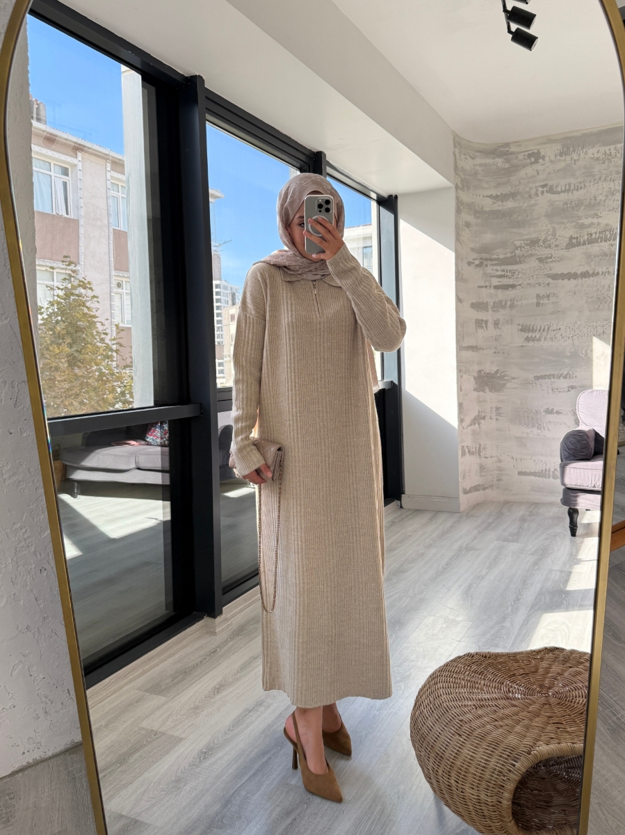 Fermuarlı Basic Triko Tesettür Elbise - Taş