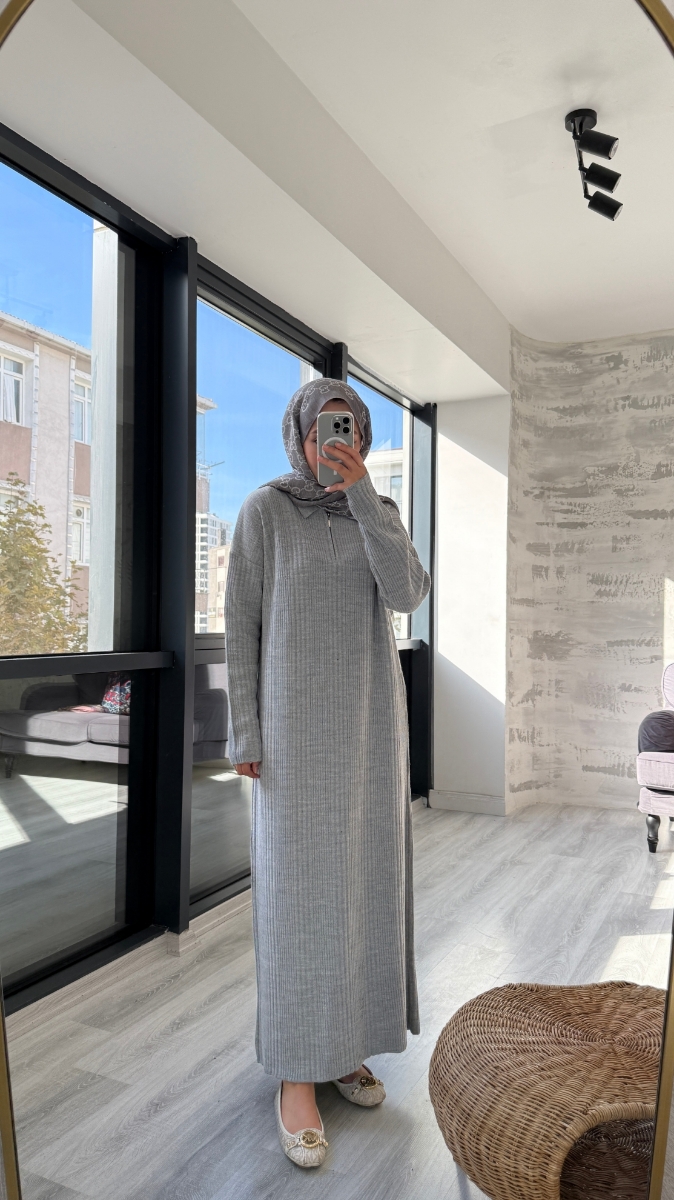 Fermuarlı Basic Triko Tesettür Elbise - Gri